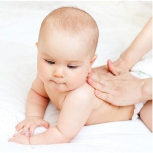 Cara Mengatasi Cegukan Pada Bayi