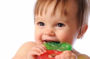 Cara merawat gigi bayi