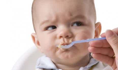 Mengatasi Bayi Susah Makan