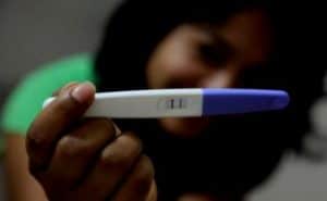 kapan tes kehamilan dilakukan, tes kehamilan setelah berhubungan, kapan tes kehamilan sebaiknya dilakukan, test pack kehamilan, jenis uji kehamilan