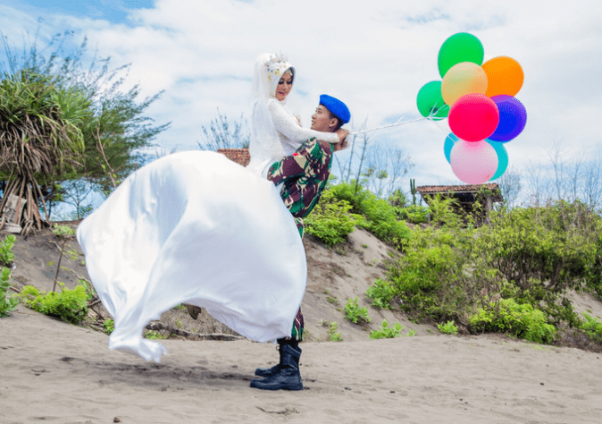 Prewedding TNI AL AD AU yang Unik Bagus dan Elegan Prewedding TNI AL AD AU yang Unik, Bagus dan Elegan | HamilPlus.Com Prewedding TNI AL AD AU yang Unik, Bagus dan Elegan 8