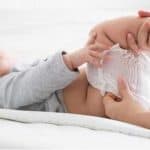 bayi 0 bulan mencret - penyebab bayi mencret minum asi